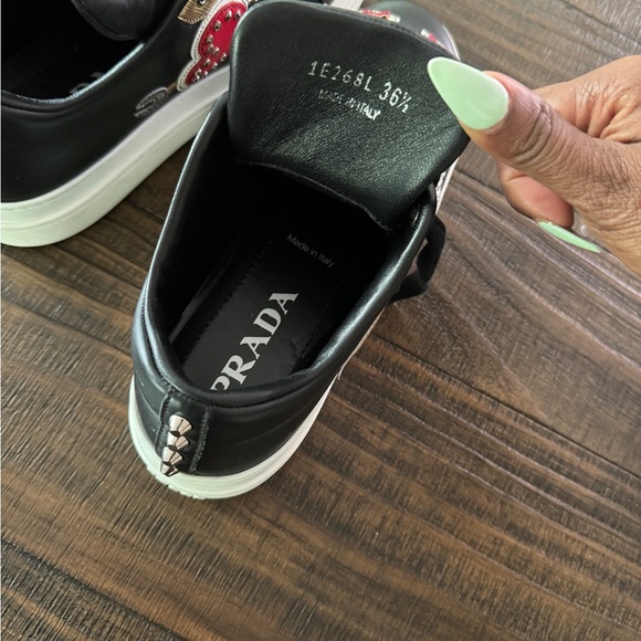 Prada LIMITED EDITION over embellished leather printed sneaker - Picture 10 of 10